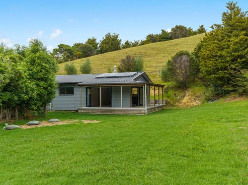 356 Hailes Road, Whananaki