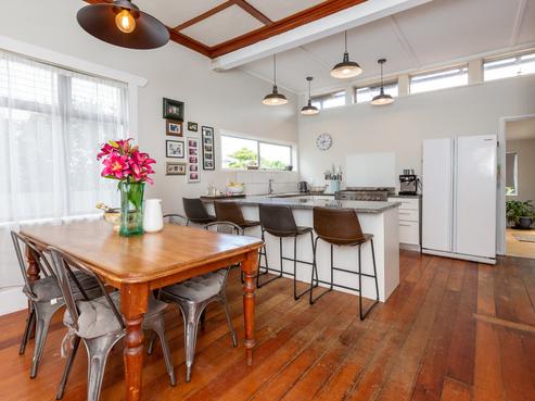158 Vigor Brown Street, Napier South