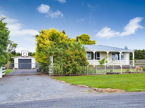 323 Lower Hunter Road, Eltham