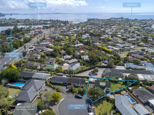 58 Albatross Road, Red Beach
