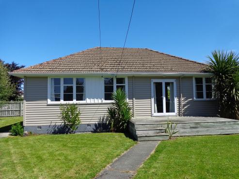 27 Crown Street, Balclutha