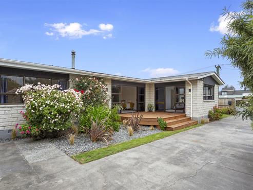 138 North Belt, Lincoln