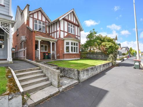 864 George Street, North Dunedin