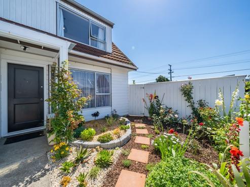 7/65 Ararino Street, Trentham