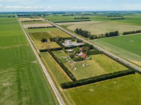 1971 Rakaia Highway, Rakaia