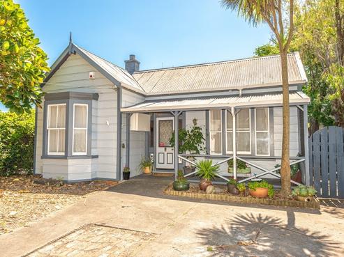 8 Glasgow Street, Whanganui Central