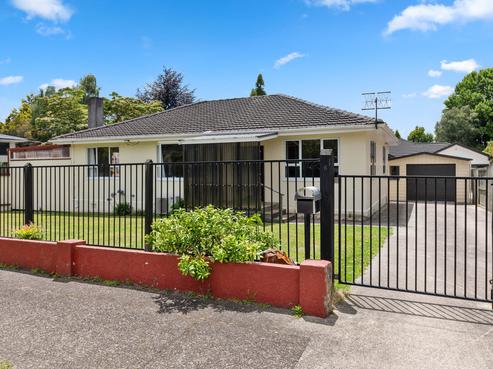 6 Arthur Street, Glenholme