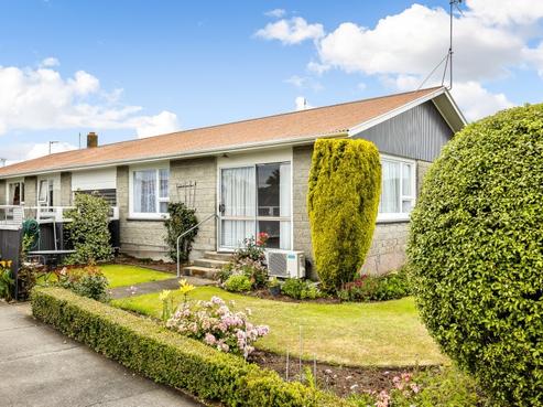 17 Seadown Crescent, Amberley