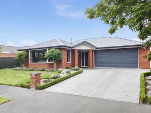 28 Woodhurst Drive, Casebrook