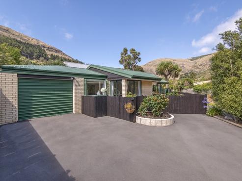 6A Evans Pass Road, Sumner
