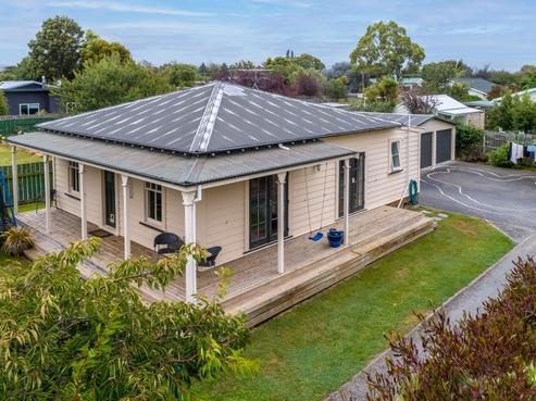 12 Malcolm Street, Martinborough
