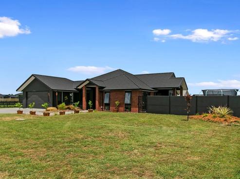 65 Alan Livingston Drive, Cambridge