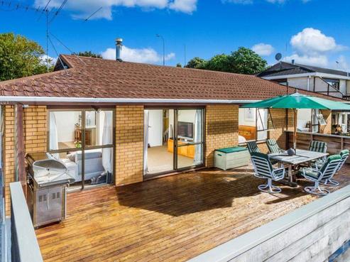 188 Stapleford Crescent, Browns Bay