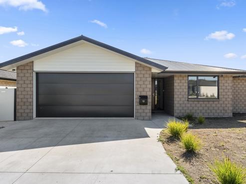 12 Tangaroa Street, Waitara