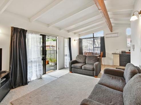 1/7 Huber Street, Weymouth