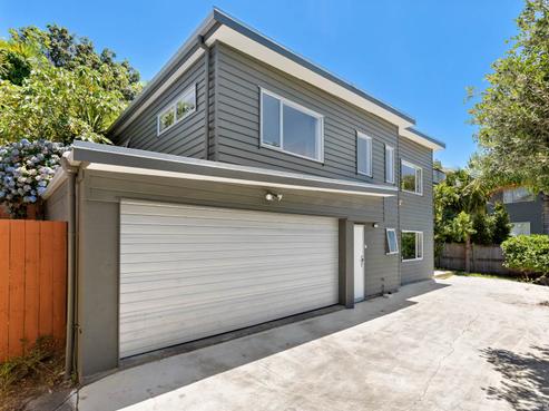 12A Jayne Place, Torbay