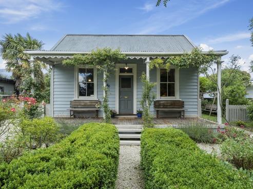 44 Dublin Street, Martinborough