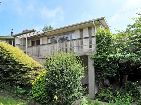 81 Centennial Avenue, Helensburgh