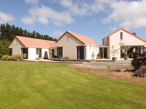 401 Parsons Road, Weston