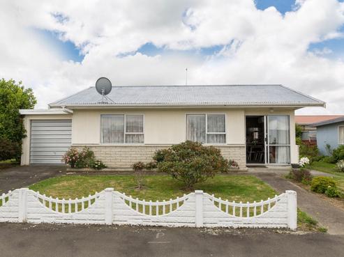 4 Mccallum Street, Dannevirke