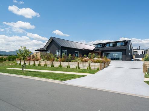 20 Tuapapa Road, Wharewaka