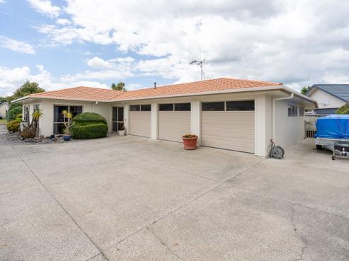 4 Genoa Close, Flagstaff