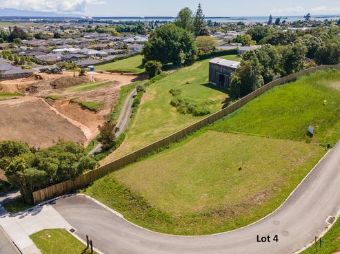 1 Broadview Way, Richmond