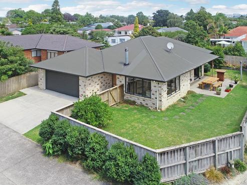 11 Delphi Grove, Tuakau