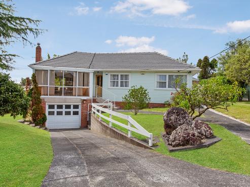 11 Milich Terrace, Te Atatu South