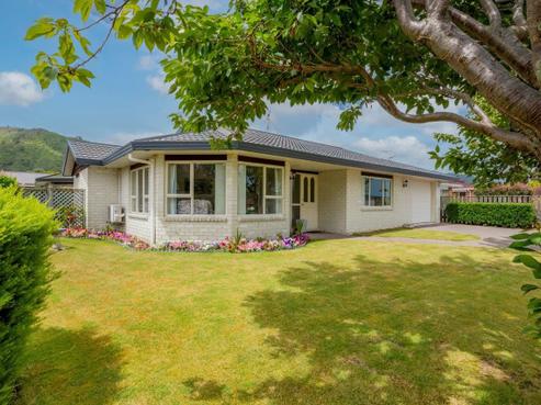 11 Belvedere Avenue, Waikanae