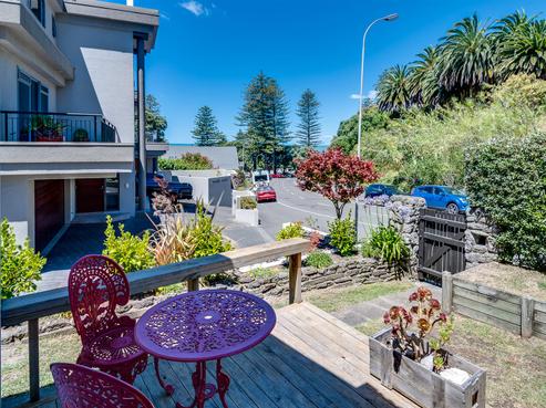 46 Coote Road, Napier Hill