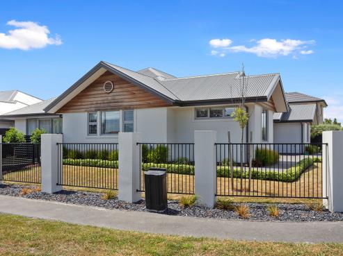 1 Stout Street, Waimairi Beach