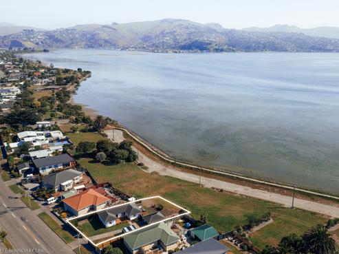 8 Rocking Horse Road, Southshore