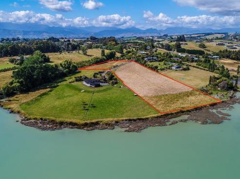 50 Pukeko Lane, Redwood Valley