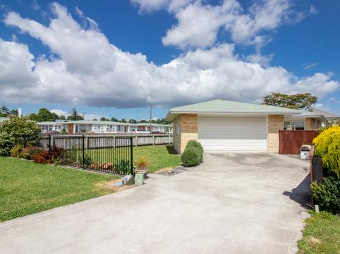 12 Railway Street, Paeroa