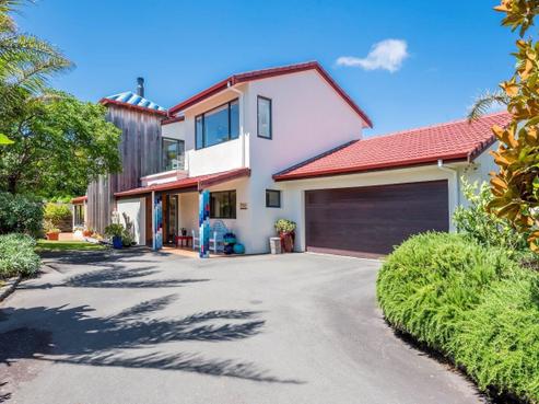 7 Taiata Street, Waikanae Beach