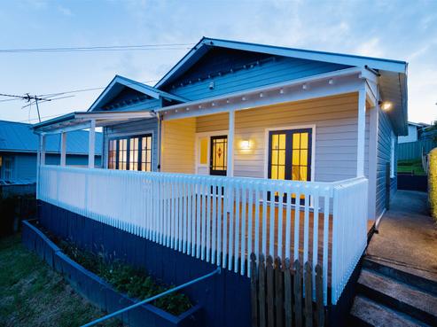 10 Forfar Street, Clyde Hill