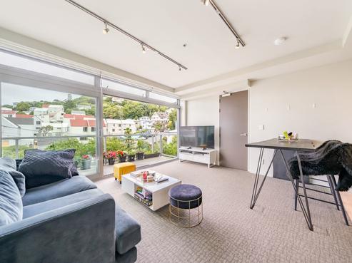 207/28E Torrens Terrace, Mount Cook