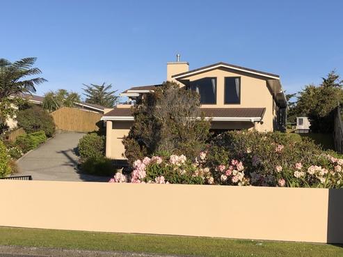 12 Gilbert Road, Paroa