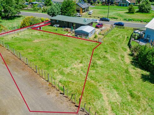 13 Lee Street, Ohakune