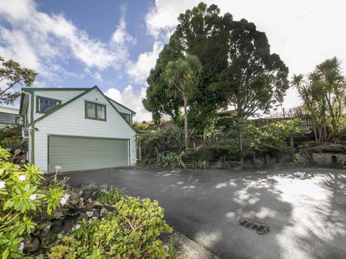 87 Victory Road, Laingholm