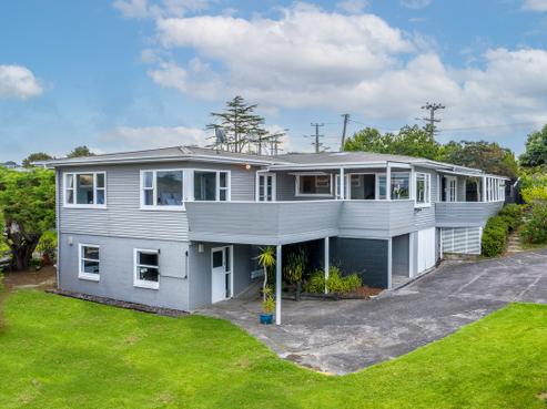 61 Coronation Road, Hillcrest