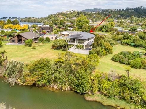 7 Laycock Road, Tairua