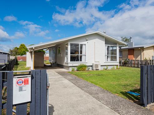 18 Meadow Park Crescent, Tikipunga