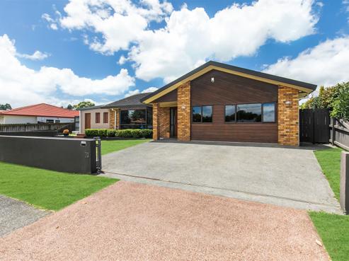 70 Golfland Drive, Golflands