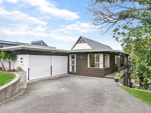 212 Golf Road, Titirangi