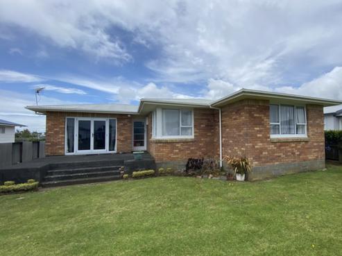 12 Short Street, Waitara
