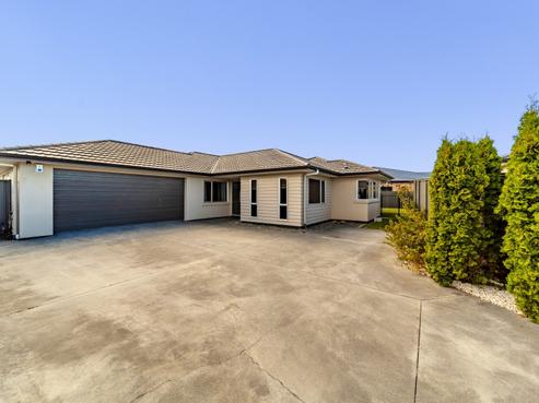 15 Portland Place, Poraiti