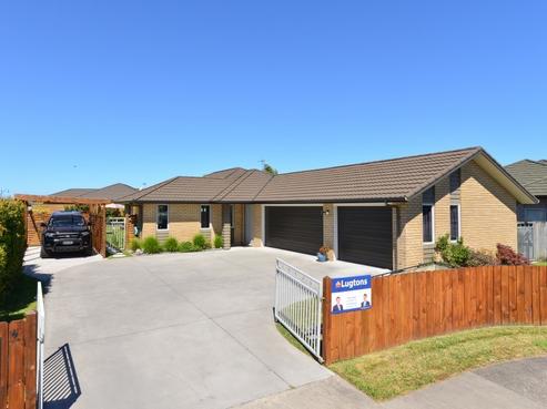 4 Welwyn Place, Rototuna North