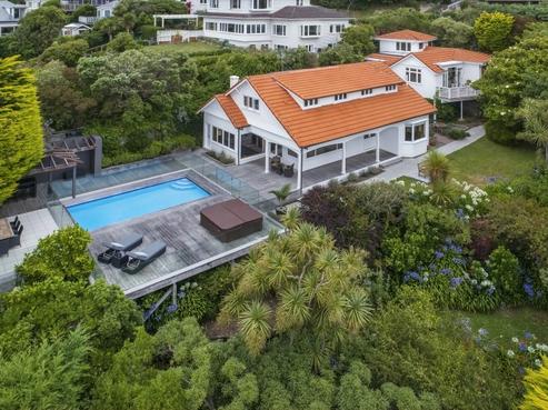 17 Beere Haven Road, Seatoun